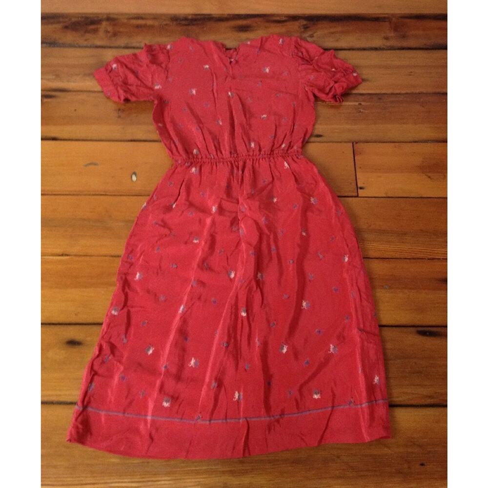 Vtg 50s Burgundy Red French Silk Short Sleeve People Walking Pattern Dress S/M